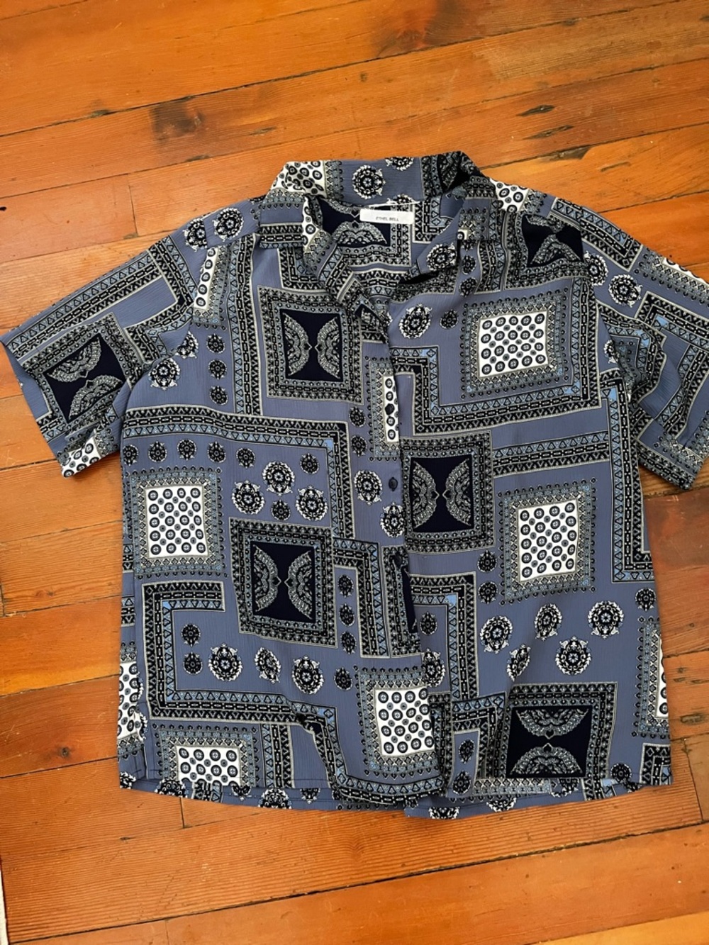Vintage Short-Sleeve Paisley Bandana Print Shirt